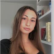 Mis clases van dirigidas a niños y niñas de infantil o primaria. Mi metodología en las clases particulares se basa en ayudar con las matemáticas. Sobre todo me centraré en lo más importante y en lo que tenga mayor dificultad, me adaptaré a las necesidades